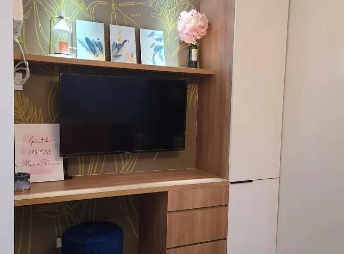 Plumera Near Mactan Airport With Balcony Aparthotel 3*